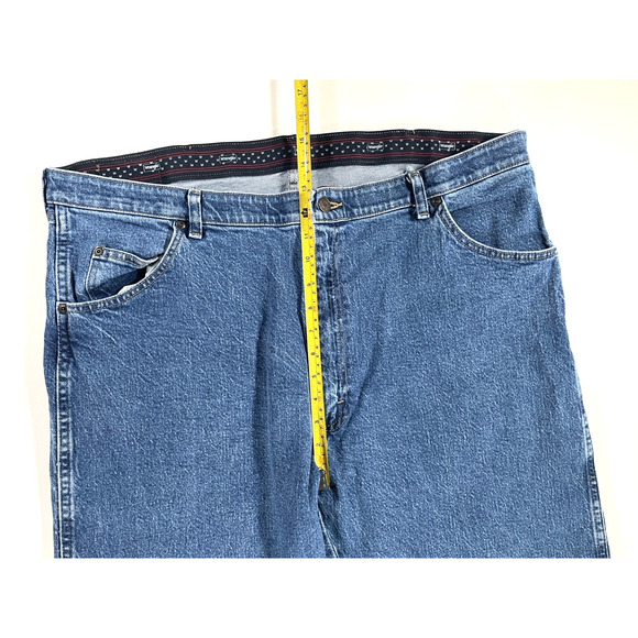 Wrangler Relaxed Fit Jeans for Men, Size 44x32 - Blue - Picture 7 of 9